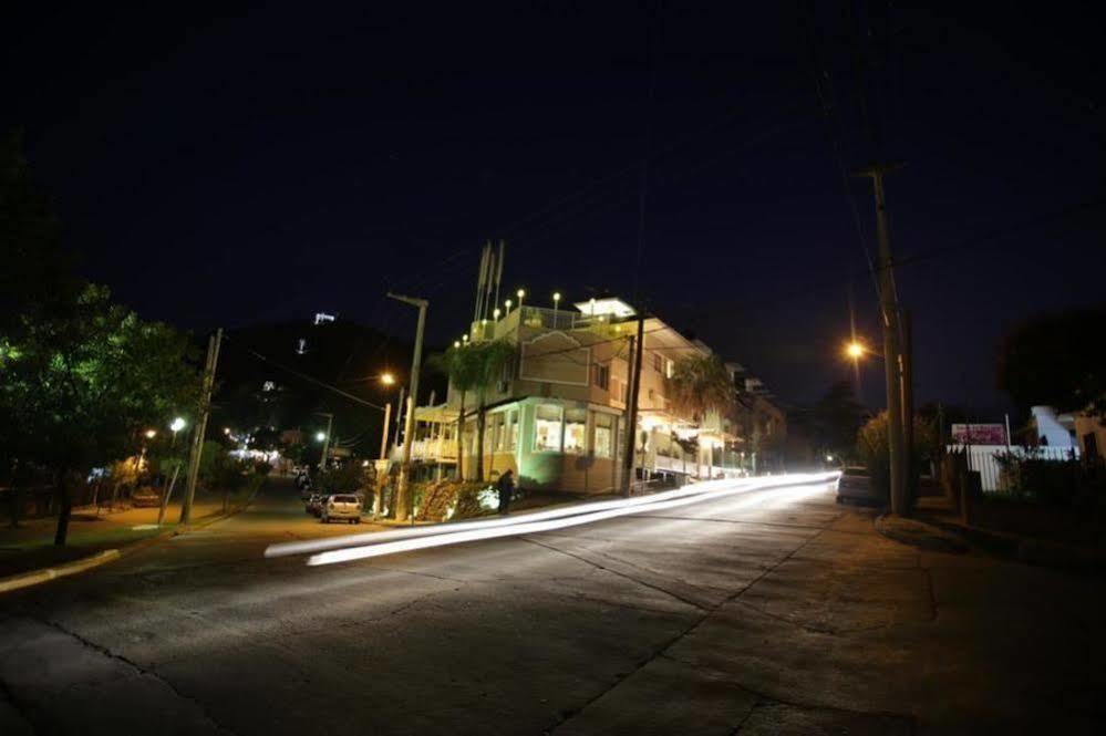 Club House Hotel Villa Carlos Paz Kültér fotó