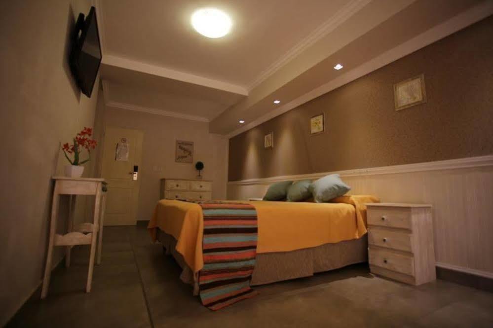 Club House Hotel Villa Carlos Paz Kültér fotó
